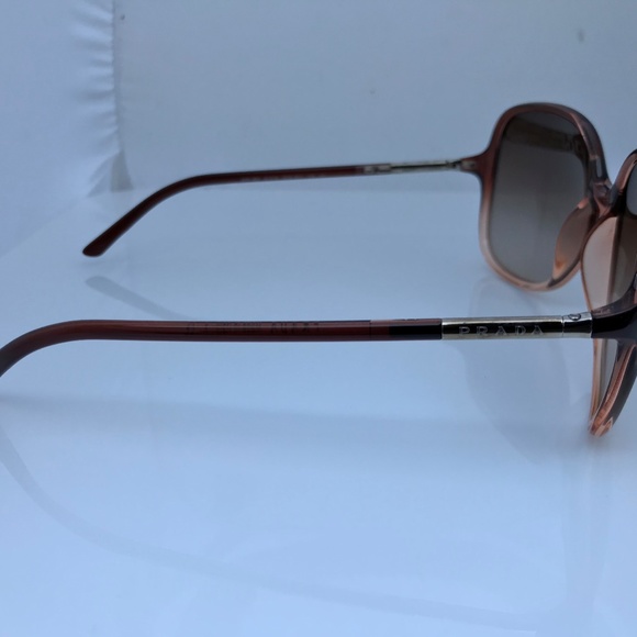 Authentic Prada Women Sunglasses SPR 18M 61[]16 - Picture 4 of 8